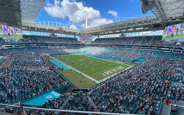 埃雷拉送妙,吉梅内斯头,槌破门助欧,开云体育,开云体育官网,开云体育app,开云体育平台,KAIYUN,SPORTS,kaiyun登录入口